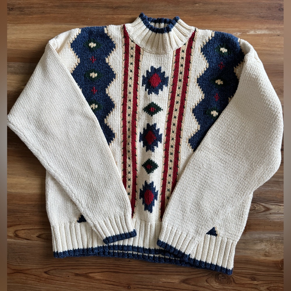 Cream and Navy Knit Skirt with Geometric Pattern